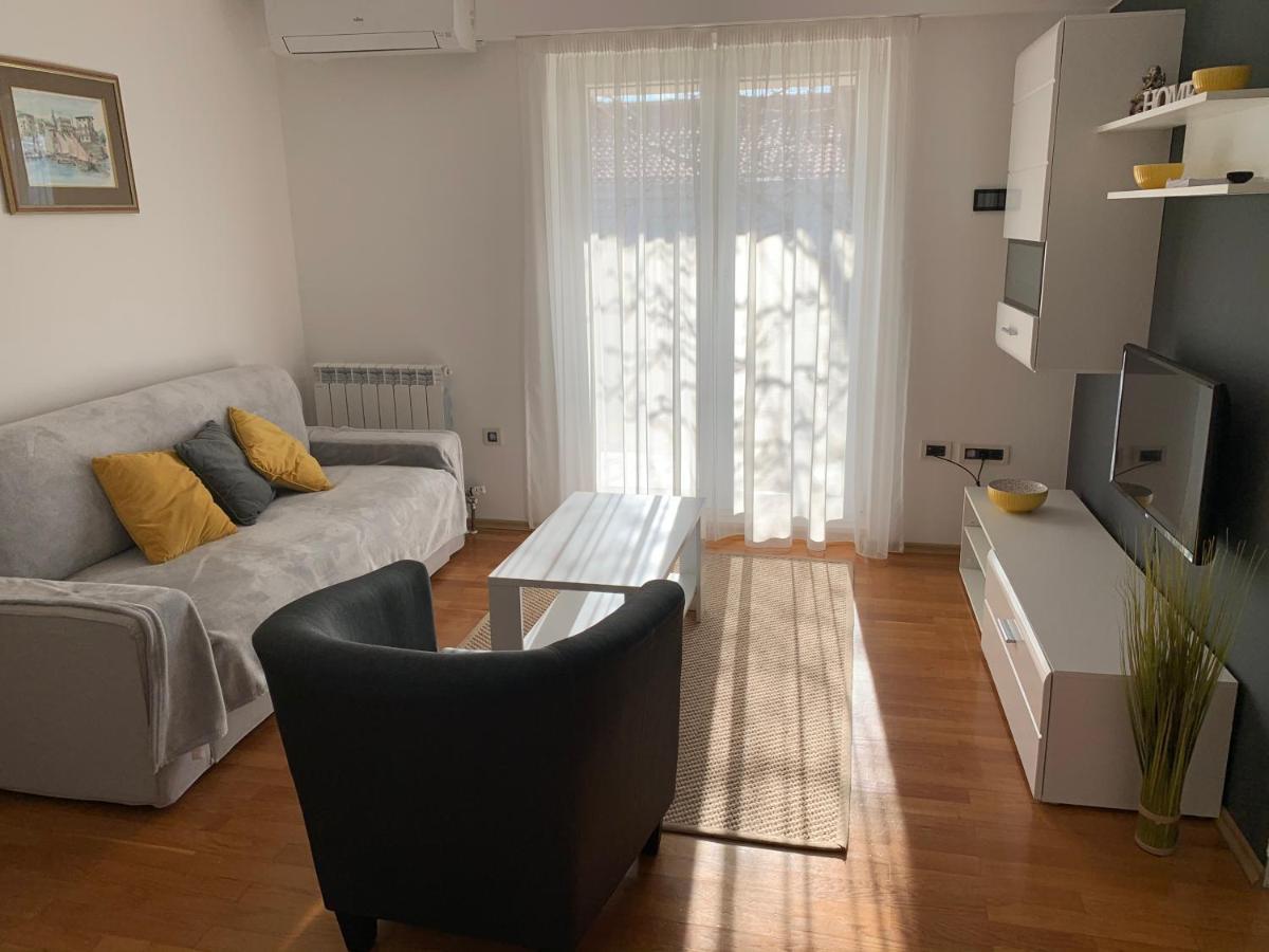 Deluxe Apartment Dora With A Private Parking, Terrace And See View Rijeka Exterior photo