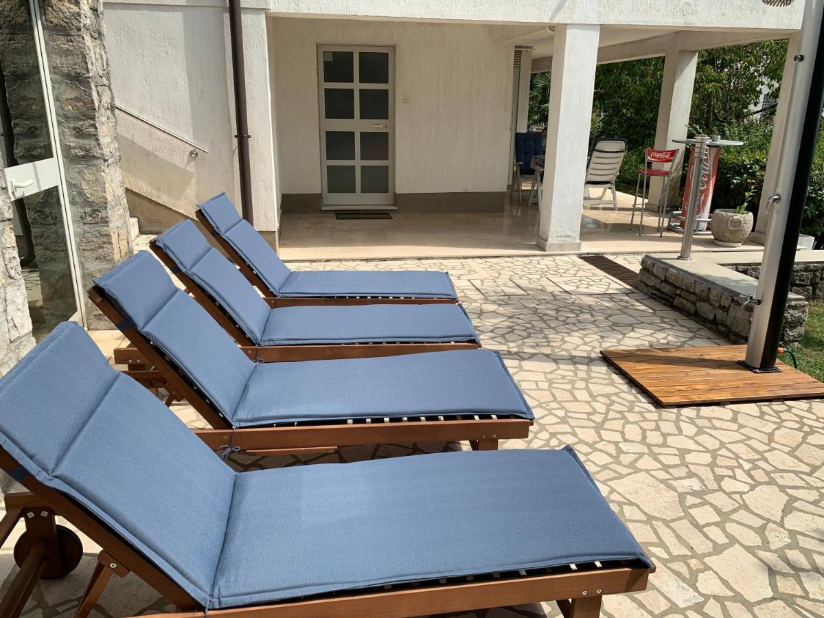 Deluxe Apartment Dora With A Private Parking, Terrace And See View Rijeka Exterior photo
