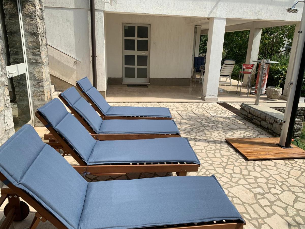 Deluxe Apartment Dora With A Private Parking, Terrace And See View Rijeka Exterior photo